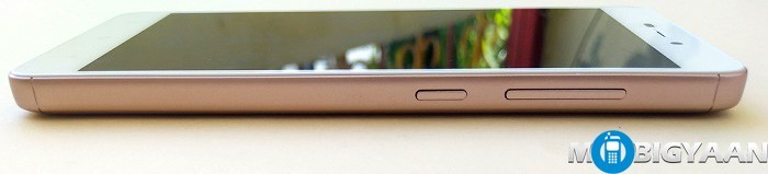 Xiaomi Redmi 4A Вид слева   Xiaomi Redmi 4A Right View